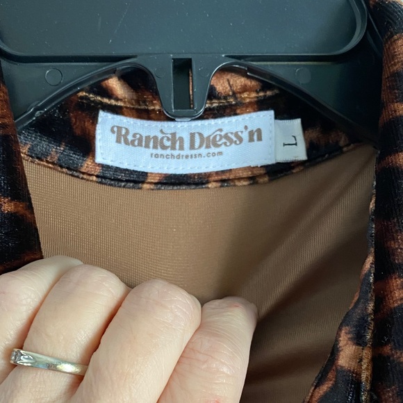 Leopard Print Women's Top with Blue Accents - Picture 4 of 5